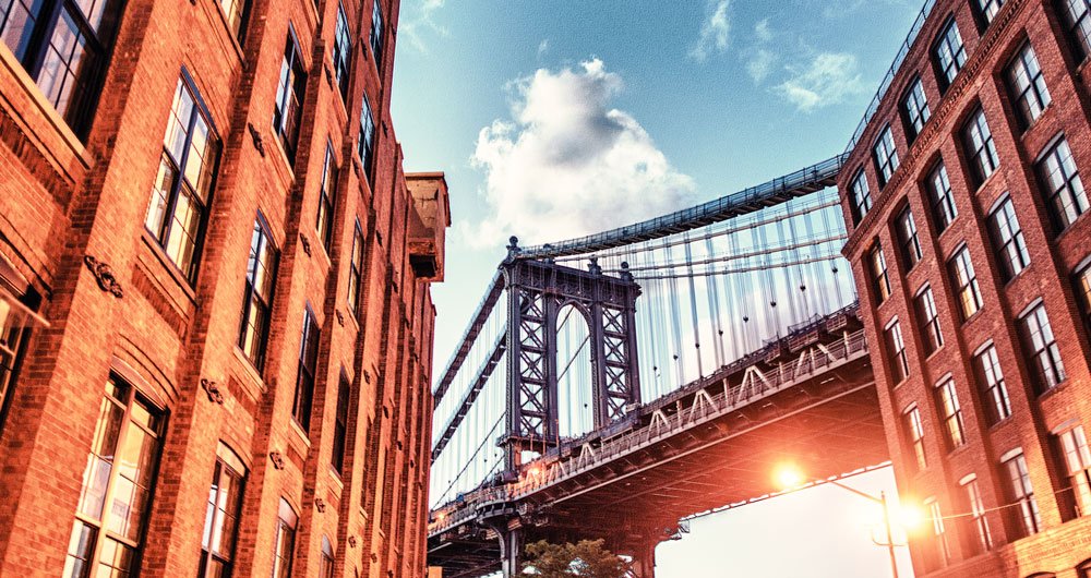 Puente de Brooklyn desde el distrito de Dumbo